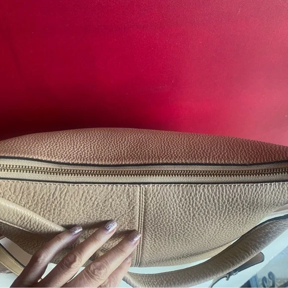 Calvin Klein Beige Angelina soft pebbled leather hand/shoulder, crossbody hobo. - Picture 3 of 13